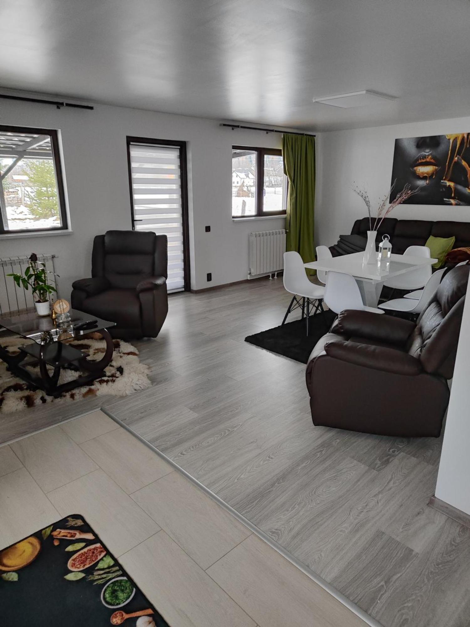 Vila Raisa Neagra Sarului Exterior foto